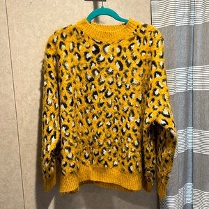 Lisa Kate Women’s Fuzzy Animal Print Sweater